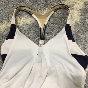 Lululemon Tank w/bra